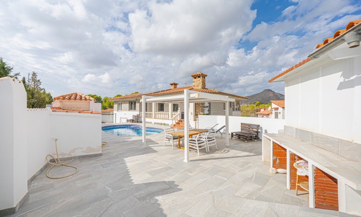 Sale - Villa - La Nucía - Panorama