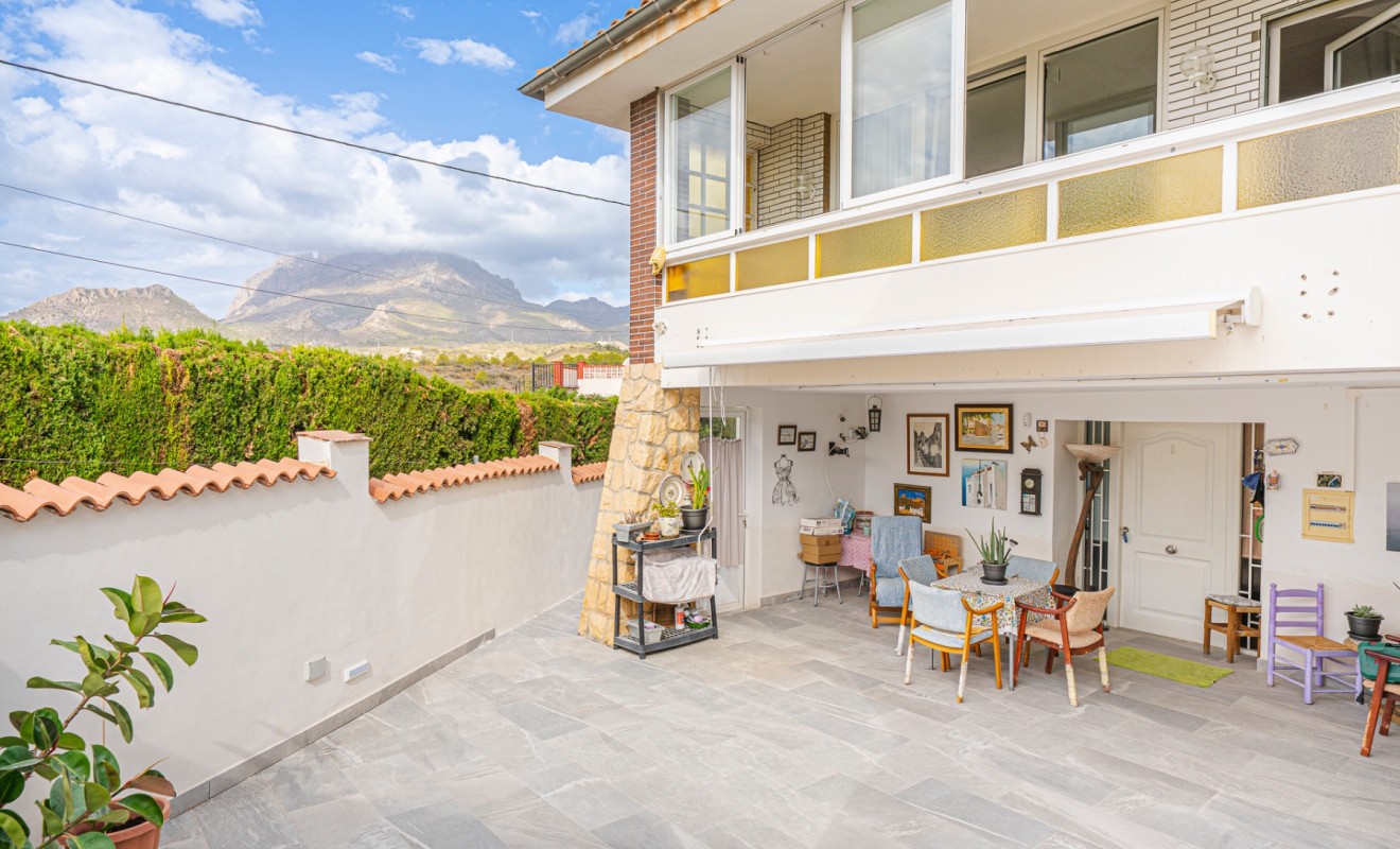 Sale - Villa - La Nucía - Panorama
