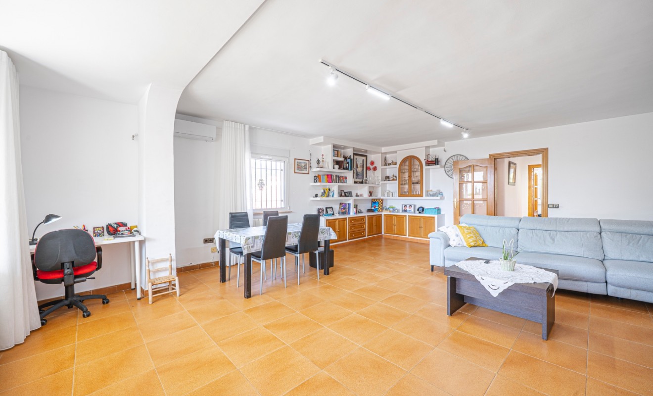 Sale - Villa - La Nucía - Panorama