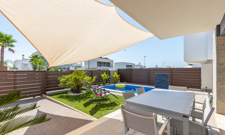 Sale - Villa - Vistabella Golf - Entre Naranjos Vistabella Golf