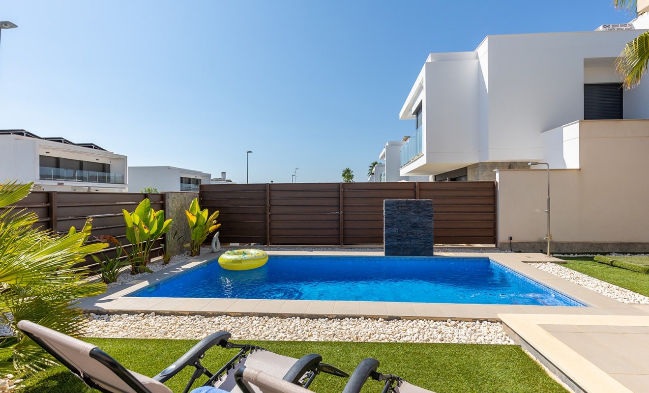 Sale - Villa - Vistabella Golf - Entre Naranjos Vistabella Golf