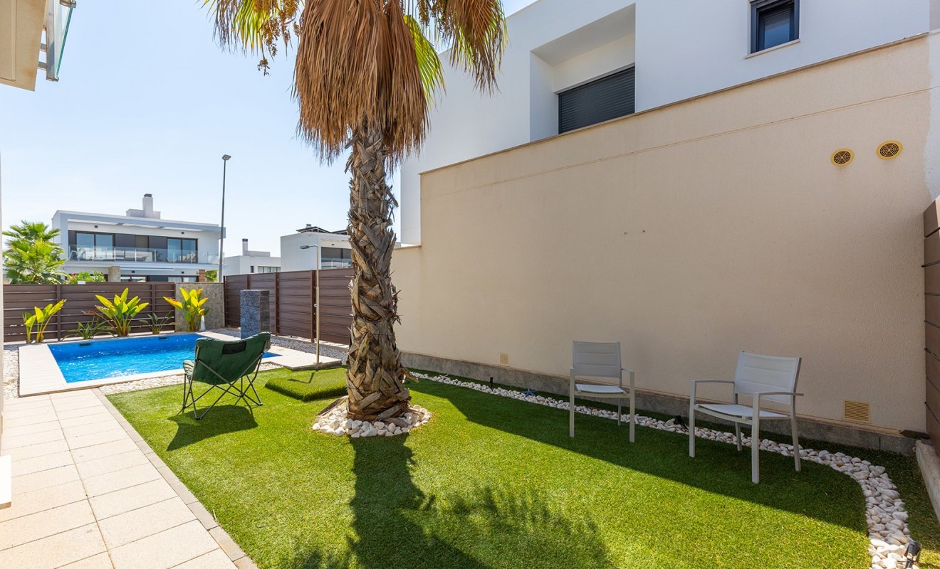Sale - Villa - Vistabella Golf - Entre Naranjos Vistabella Golf