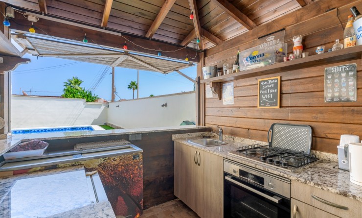 Sale - Detached villa - Ciudad Quesada - Center