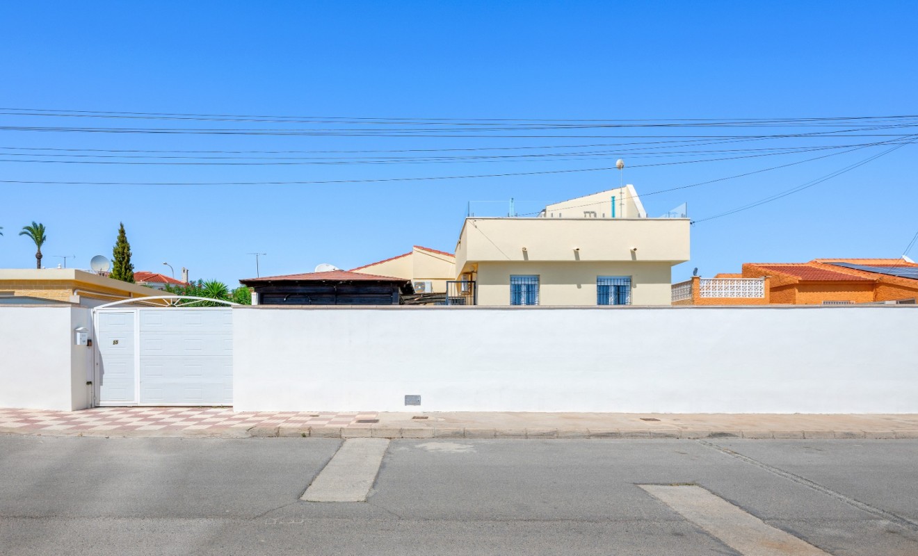 Sale - Detached villa - Ciudad Quesada - Center