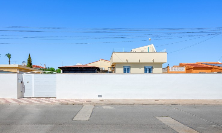Sale - Detached villa - Ciudad Quesada - Center