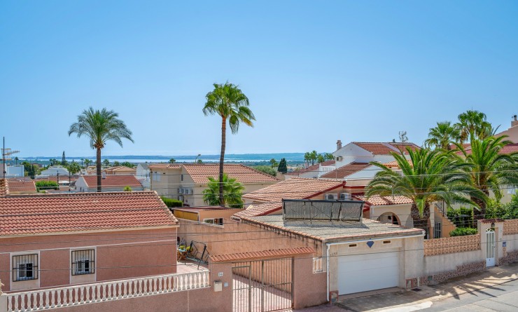 Sale - Detached villa - Ciudad Quesada - Center