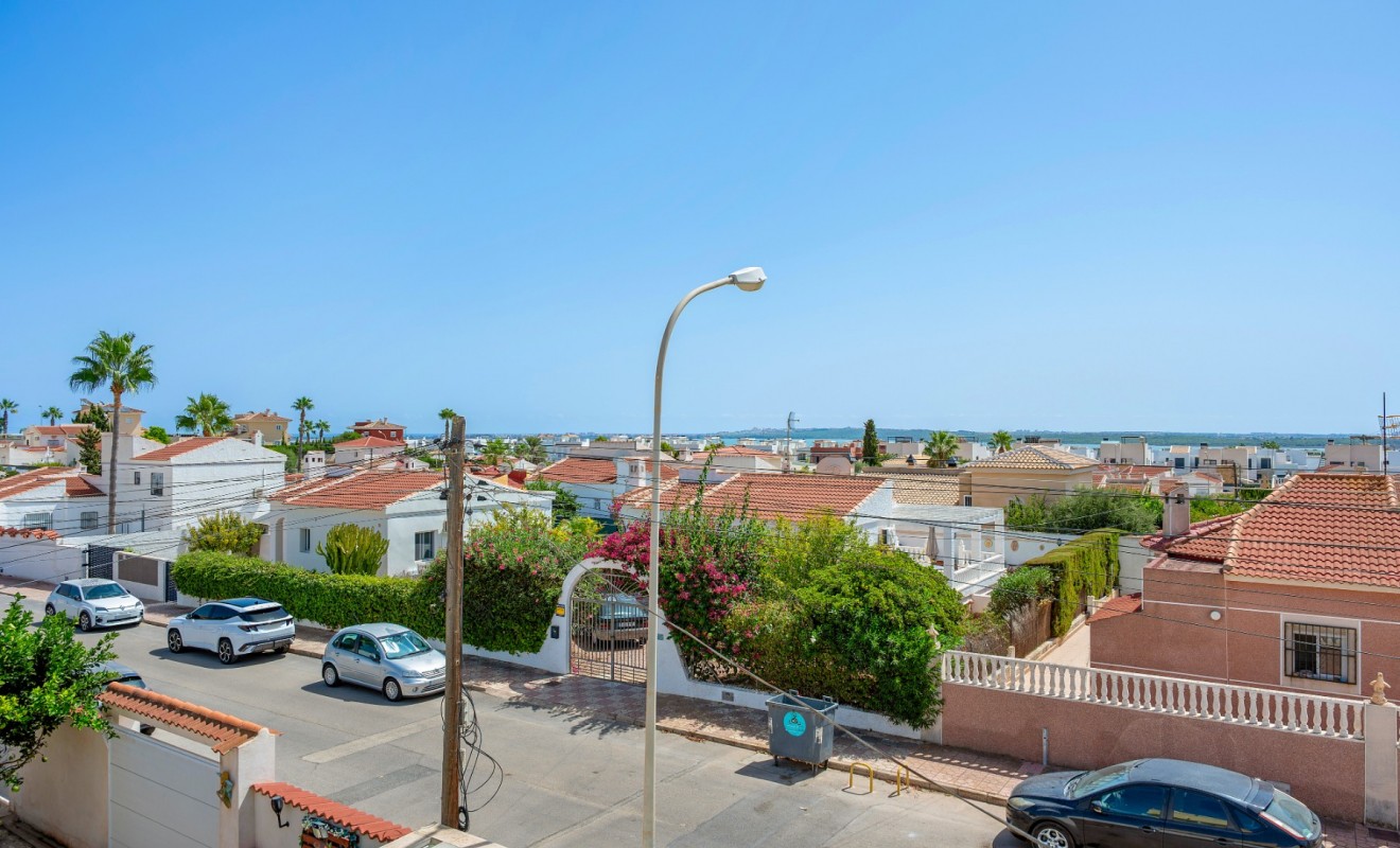 Sale - Detached villa - Ciudad Quesada - Center