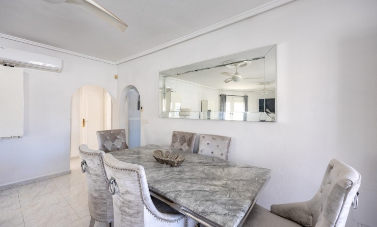 Sale - Detached villa - Benijófar - Benimar