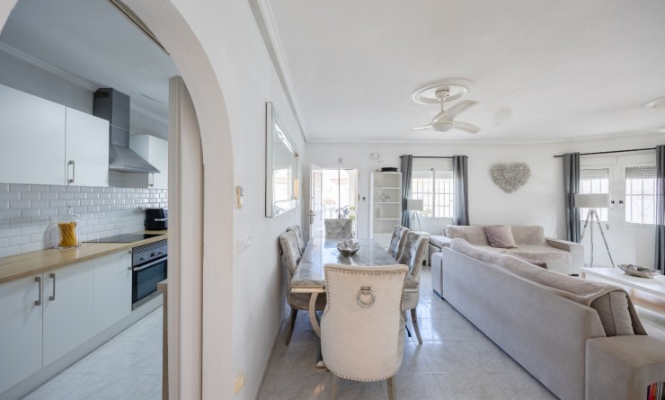 Sale - Detached villa - Benijófar - Benimar