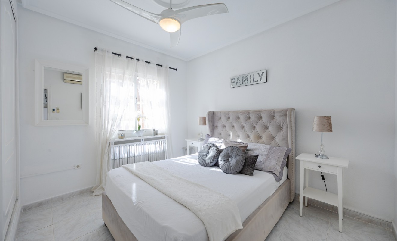 Sale - Detached villa - Benijófar - Benimar