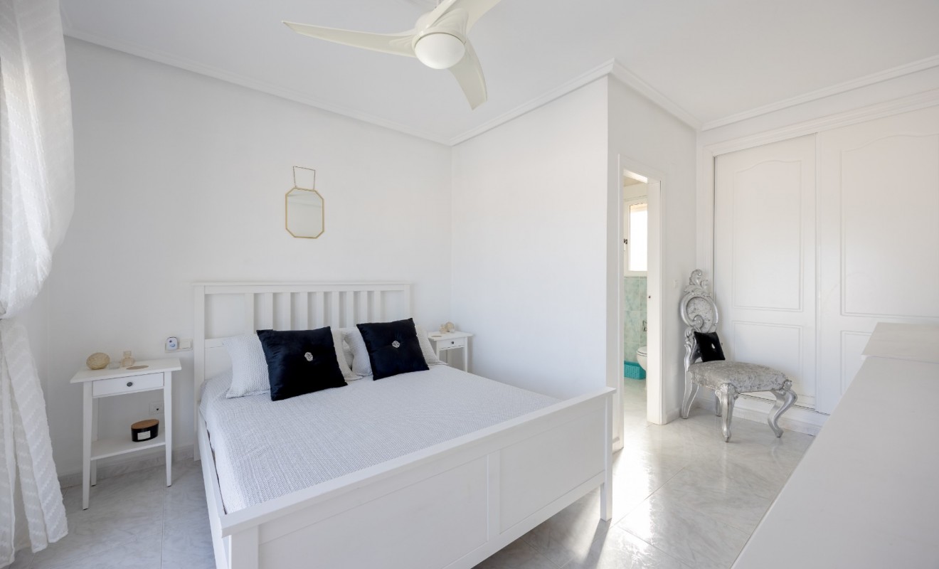 Sale - Detached villa - Benijófar - Benimar