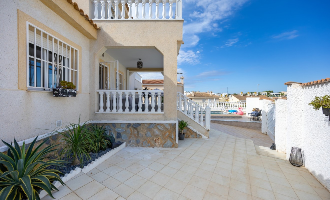 Sale - Detached villa - Benijófar - Benimar