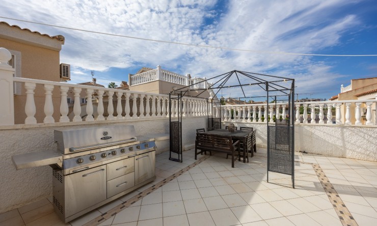 Sale - Detached villa - Benijófar - Benimar