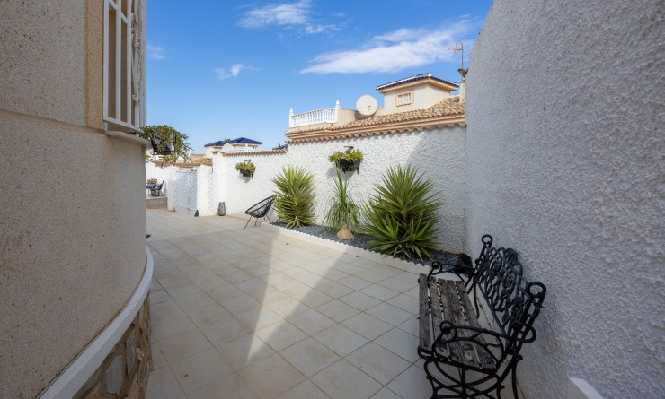 Sale - Detached villa - Benijófar - Benimar