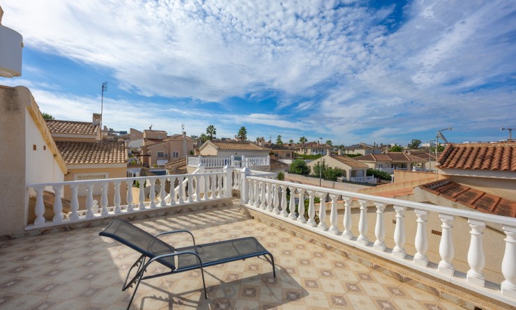 Sale - Detached villa - Benijófar - Benimar