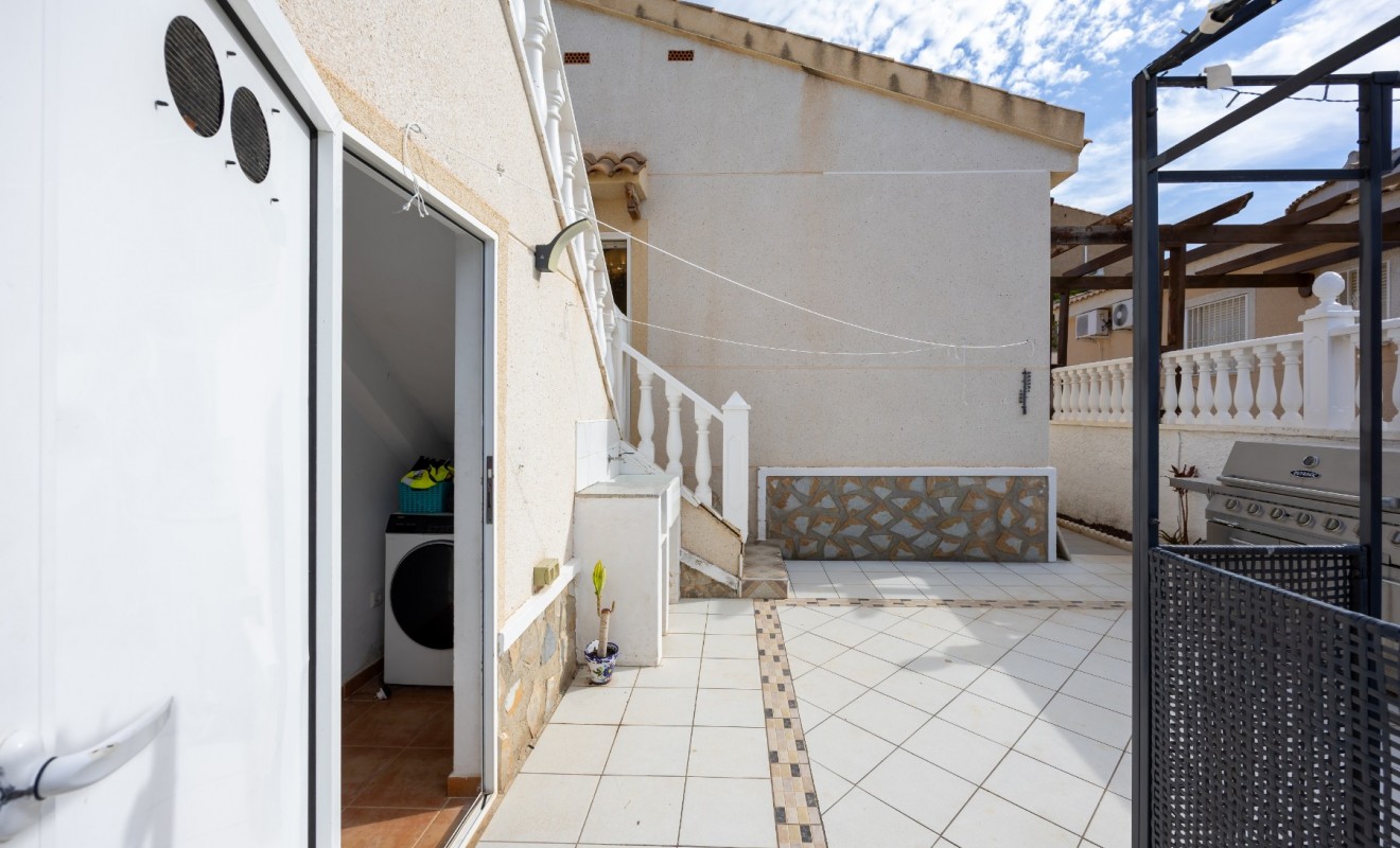 Sale - Detached villa - Benijófar - Benimar