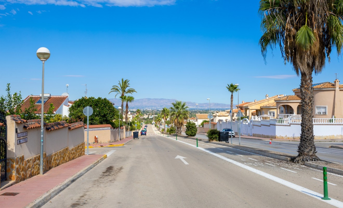 Sale - Detached villa - Benijófar - Benimar