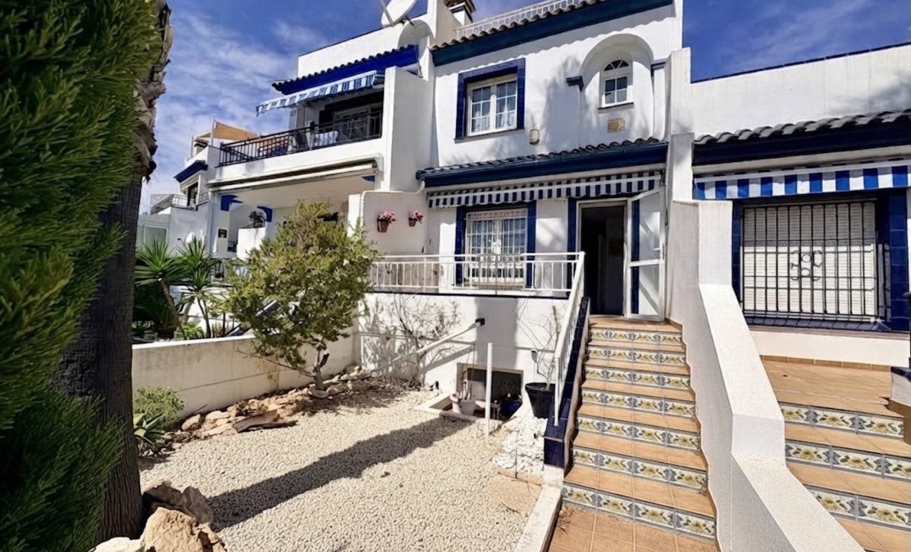 Sale - Adosado - Orihuela - Villamartin