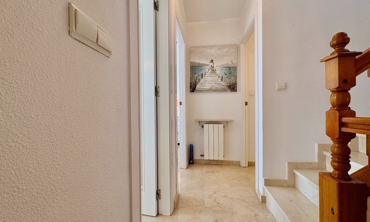 Sale - Adosado - Orihuela - Villamartin