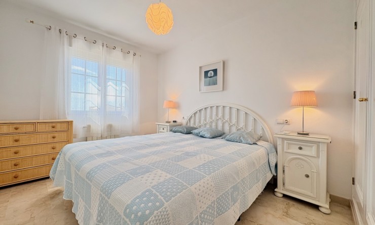 Sale - Adosado - Orihuela - Villamartin