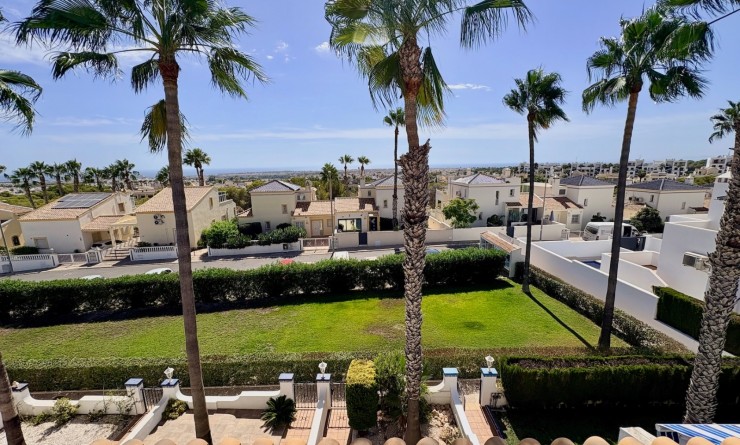 Sale - Adosado - Orihuela - Villamartin