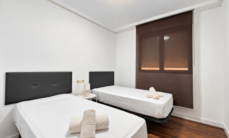 Sale - Apartment - Torrevieja - Playa del Cura