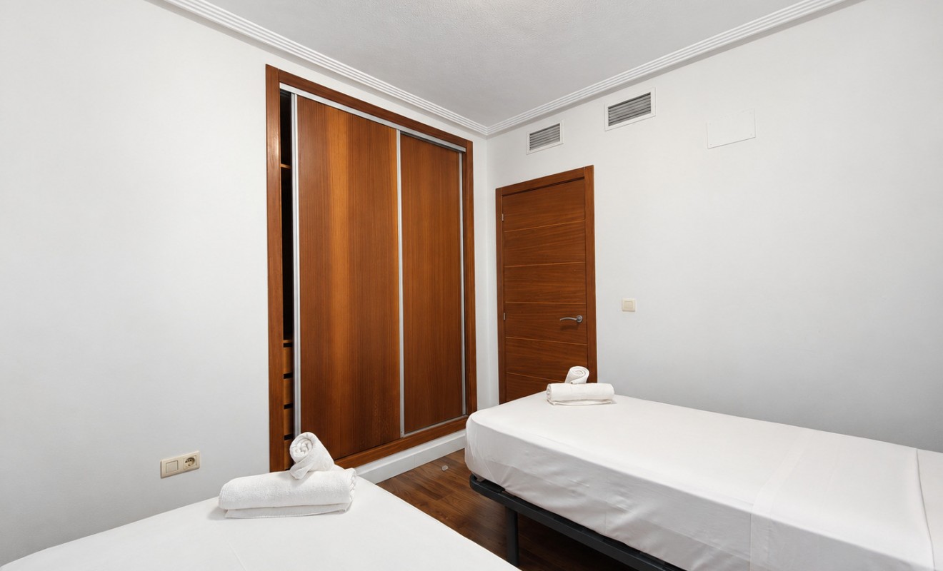 Sale - Apartment - Torrevieja - Playa del Cura