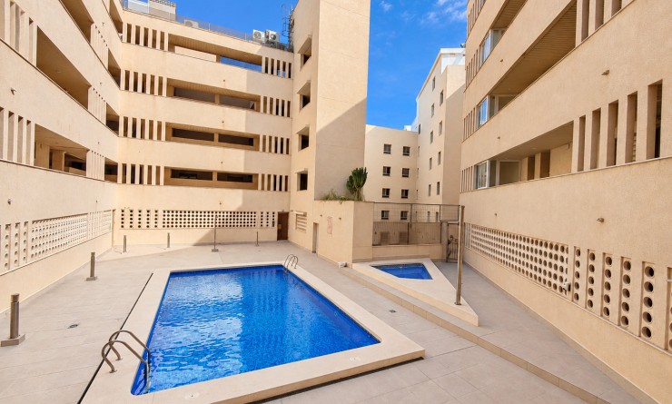 Sale - Apartment - Torrevieja - Playa del Cura