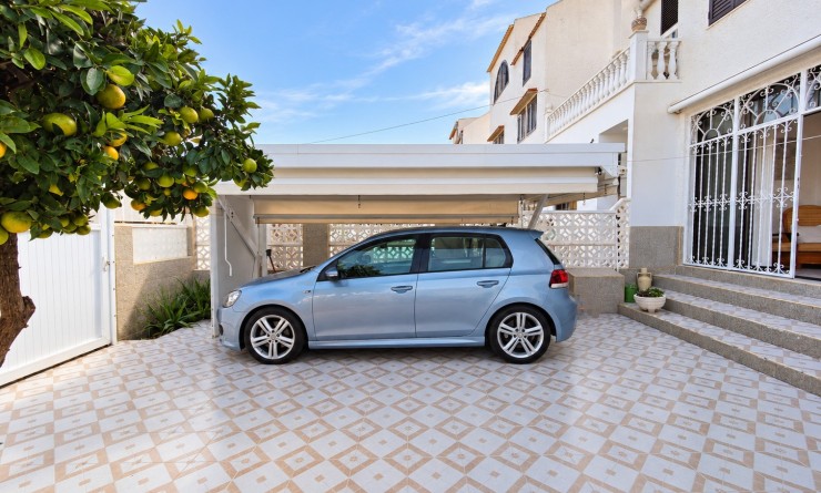 Sale - Townhouse - Torrevieja - Nueva Torrevieja