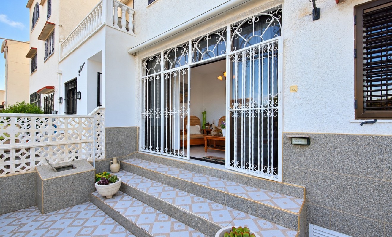 Sale - Townhouse - Torrevieja - Nueva Torrevieja