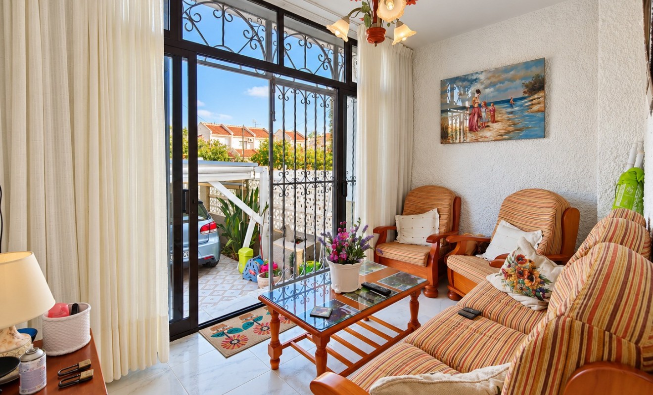 Sale - Townhouse - Torrevieja - Nueva Torrevieja