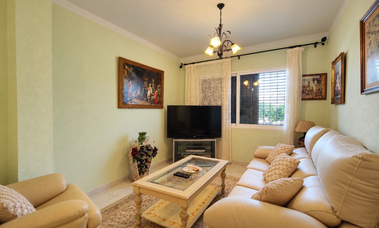 Sale - Townhouse - Torrevieja - Nueva Torrevieja