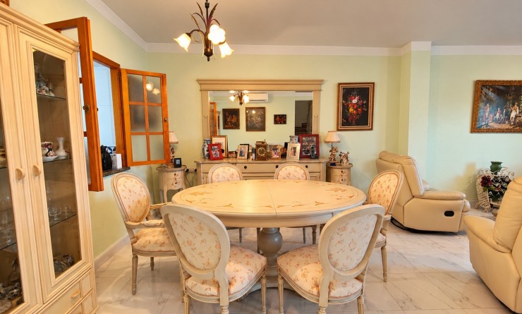 Sale - Townhouse - Torrevieja - Nueva Torrevieja