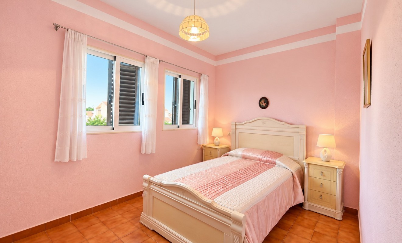 Sale - Townhouse - Torrevieja - Nueva Torrevieja