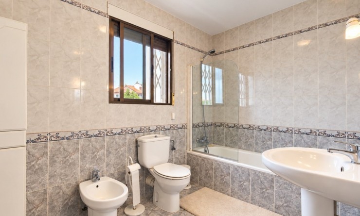 Sale - Townhouse - Torrevieja - Nueva Torrevieja