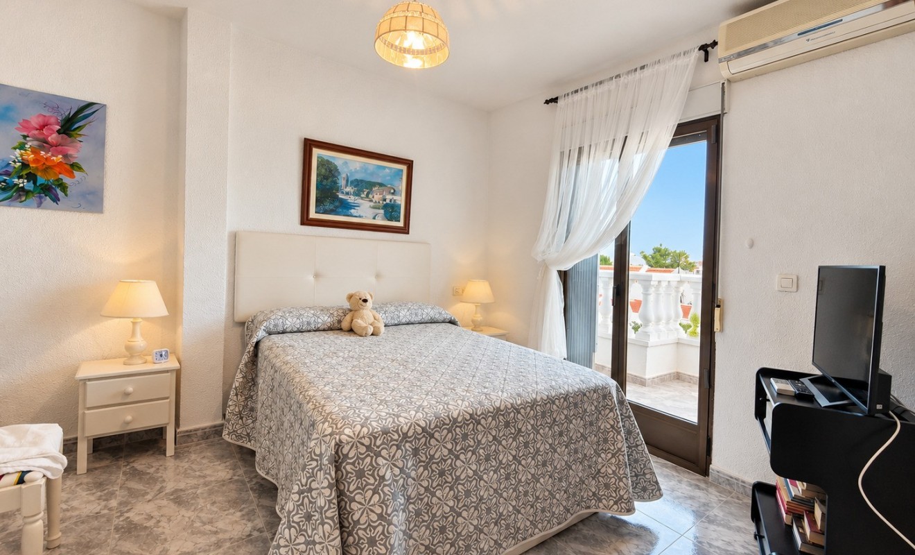 Sale - Townhouse - Torrevieja - Nueva Torrevieja