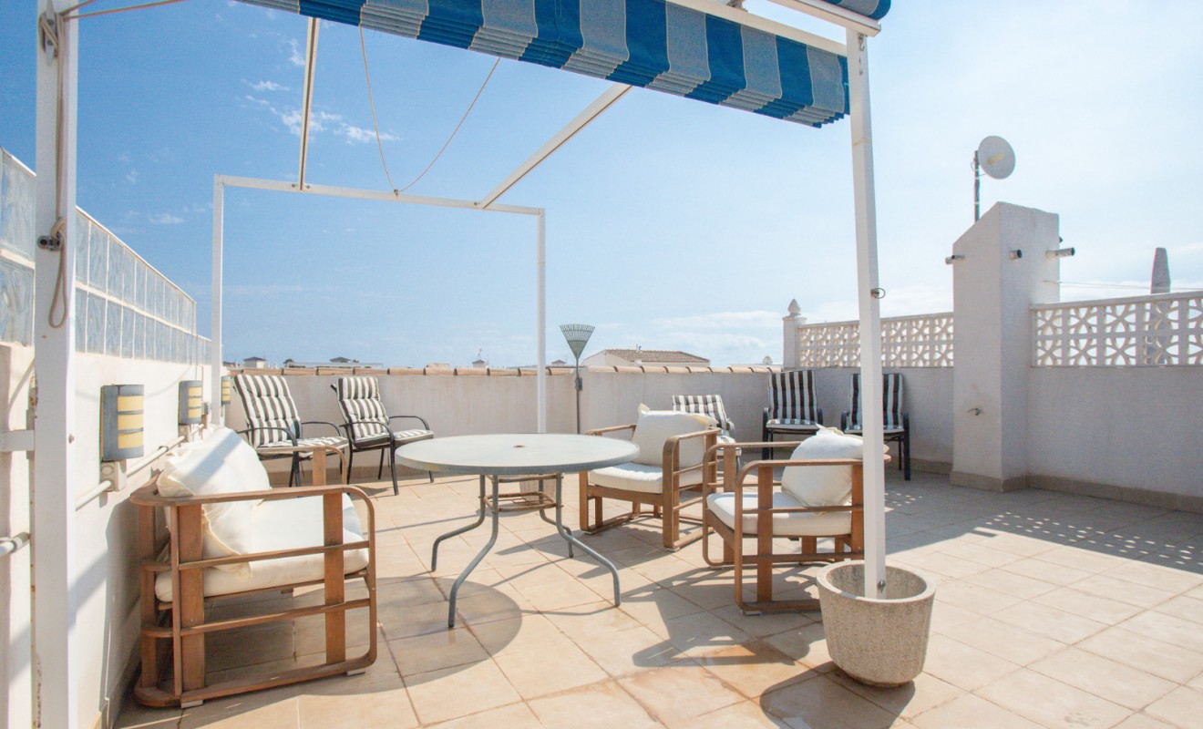 Sale - Apartment - Top Floor Apartment - Orihuela Costa - Los Almendros-La Florida
