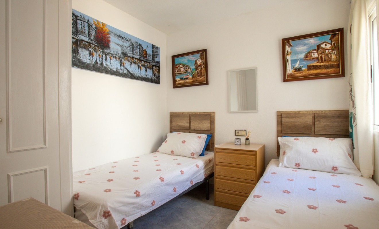 Sale - Apartment - Top Floor Apartment - Orihuela Costa - Los Almendros-La Florida