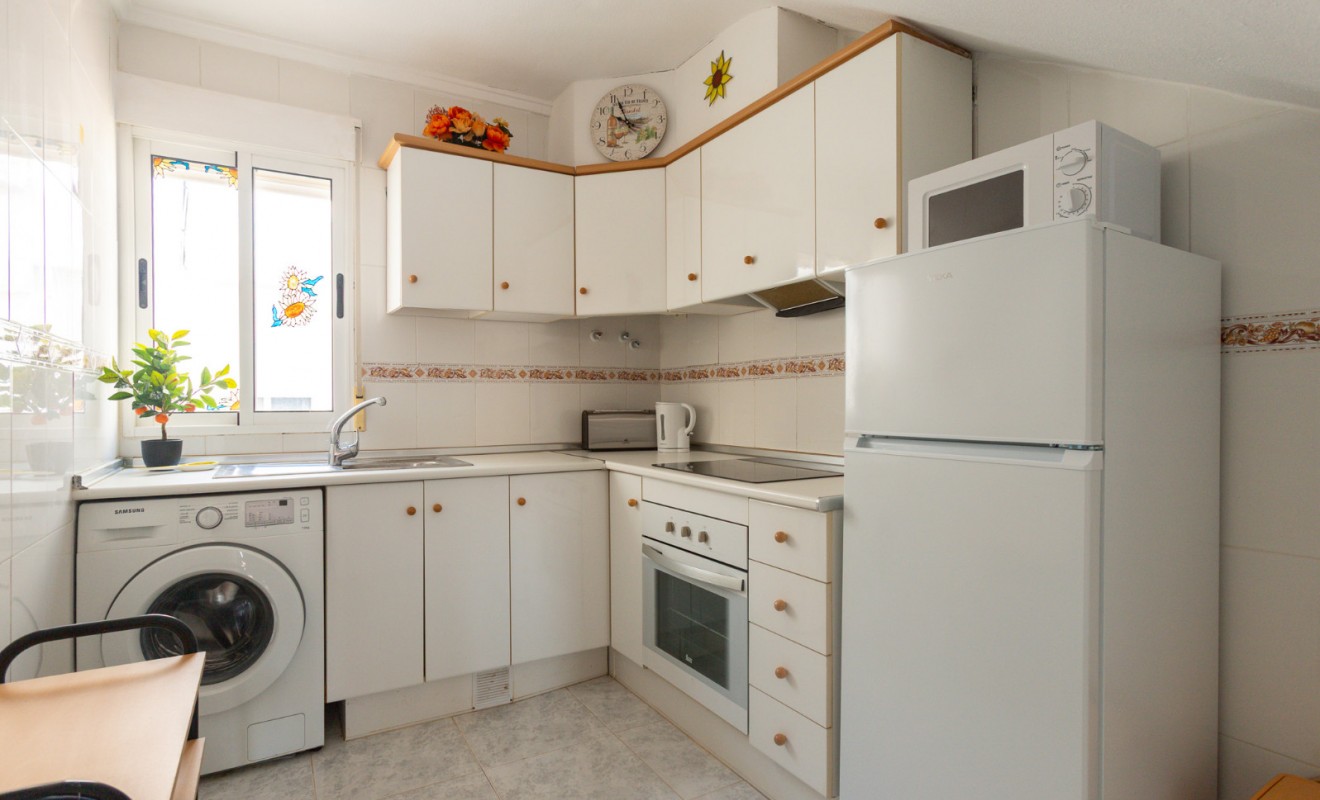 Sale - Apartment - Top Floor Apartment - Orihuela Costa - Los Almendros-La Florida