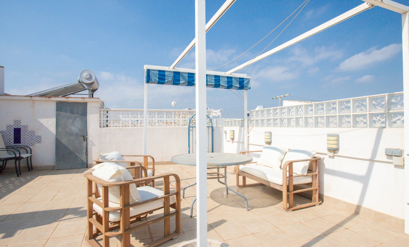 Sale - Apartment - Top Floor Apartment - Orihuela Costa - Los Almendros-La Florida