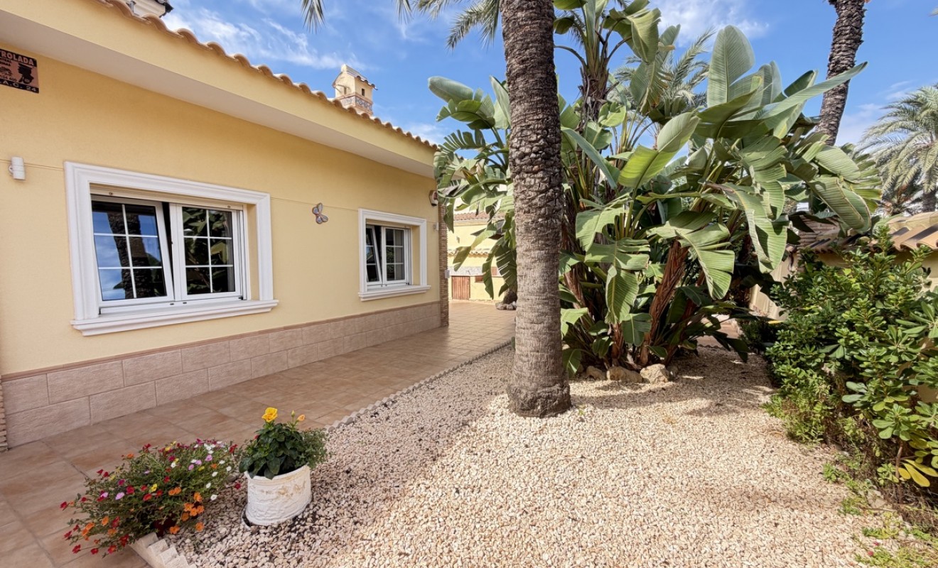 Revente - Villa - Cabo Roig