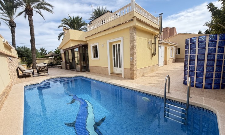 Revente - Villa - Cabo Roig