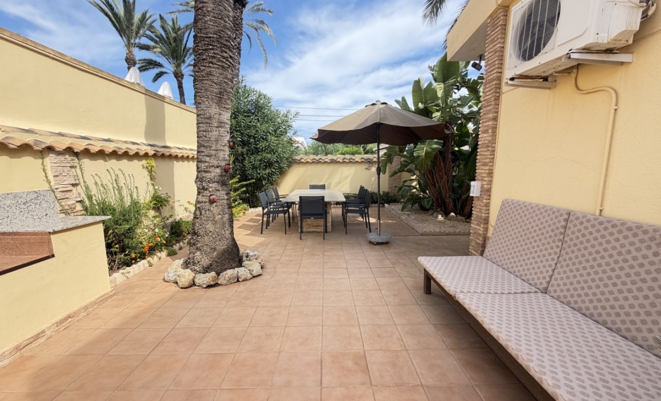 Revente - Villa - Cabo Roig