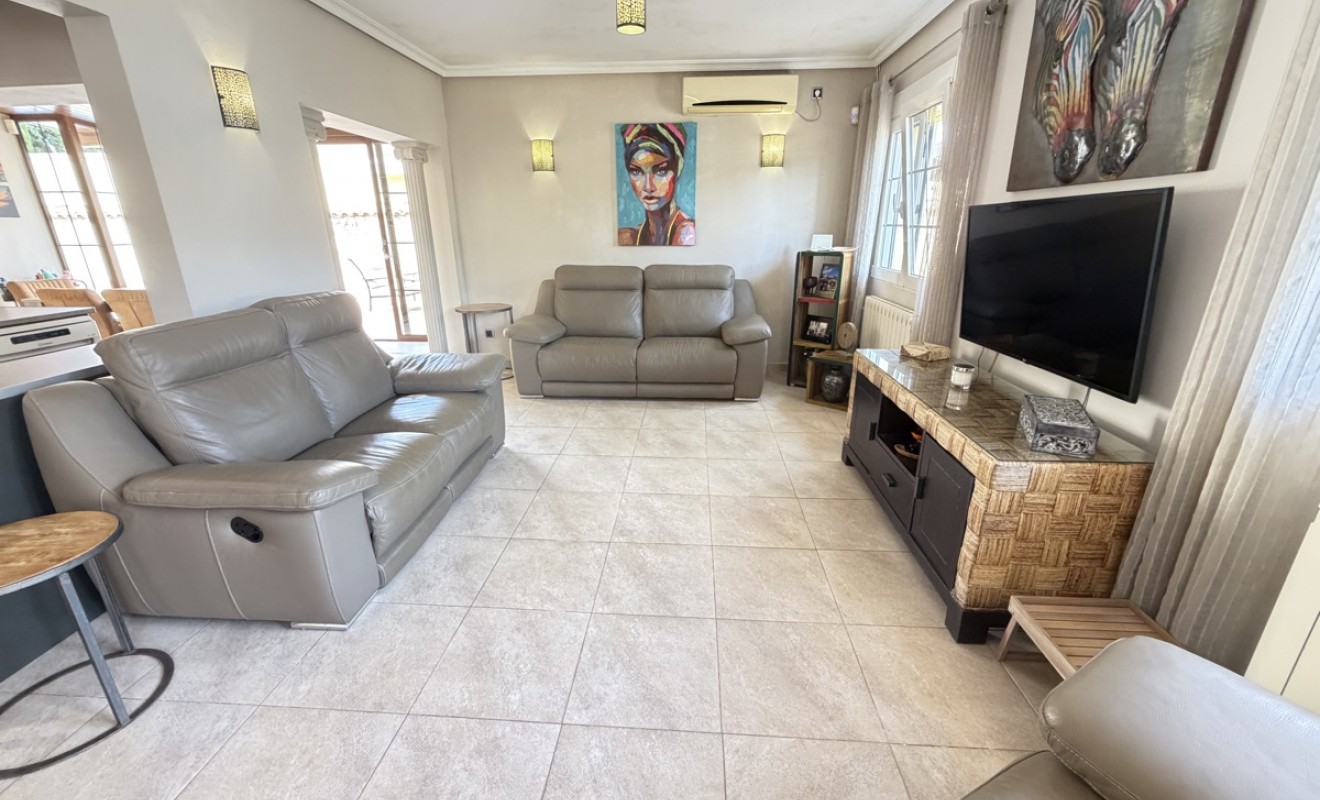 Revente - Villa - Cabo Roig
