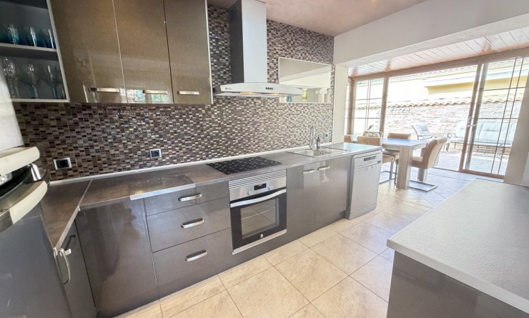 Revente - Villa - Cabo Roig