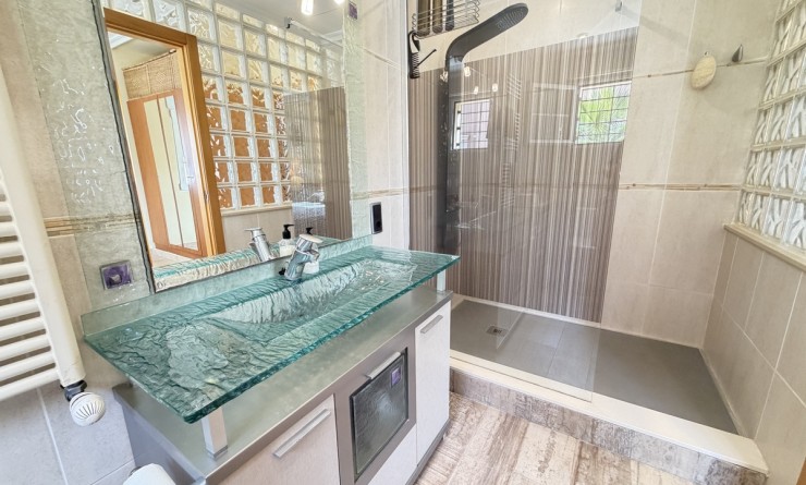 Revente - Villa - Cabo Roig