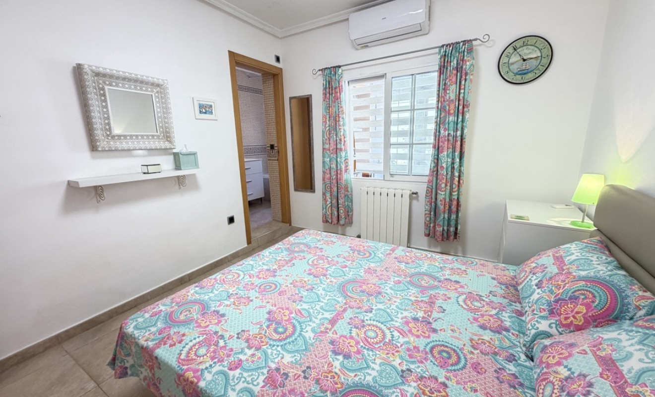 Revente - Villa - Cabo Roig