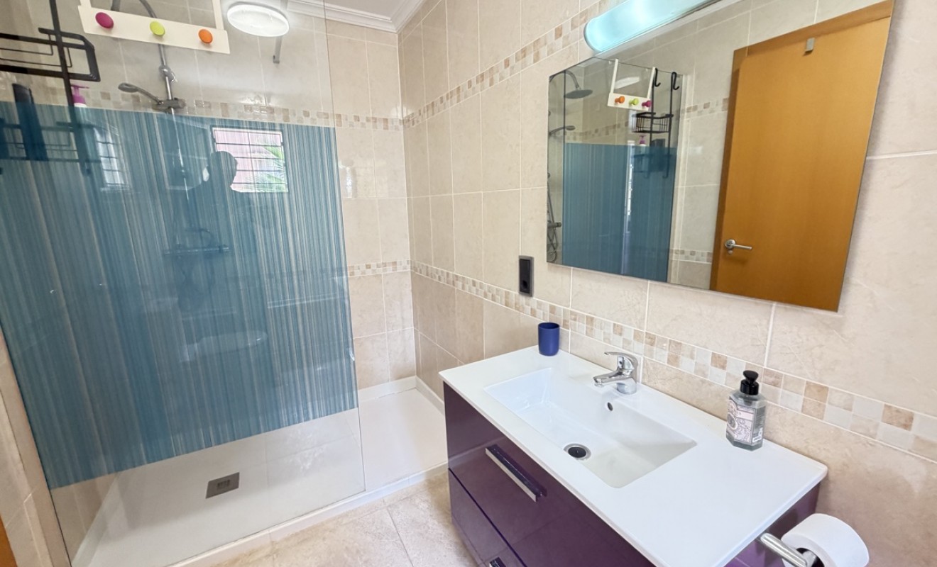 Revente - Villa - Cabo Roig
