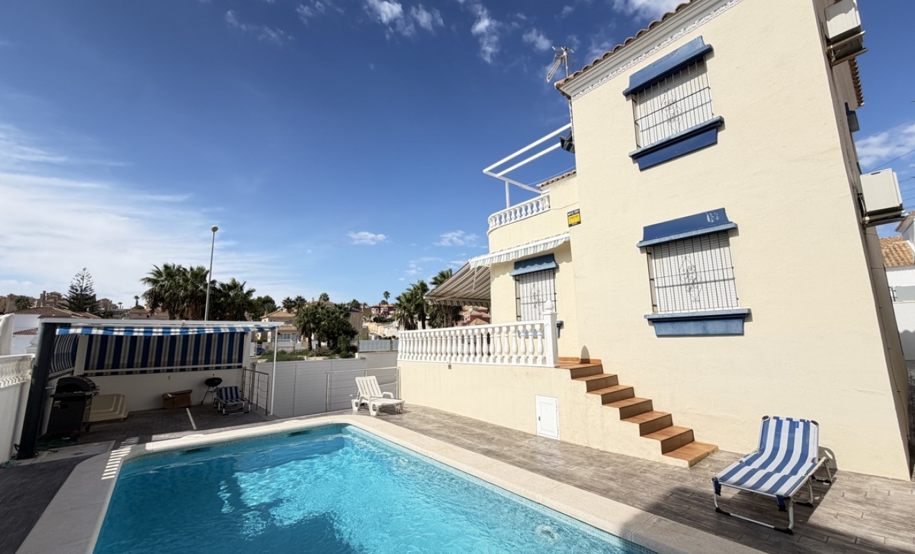 Revente - Villa - Villamartín