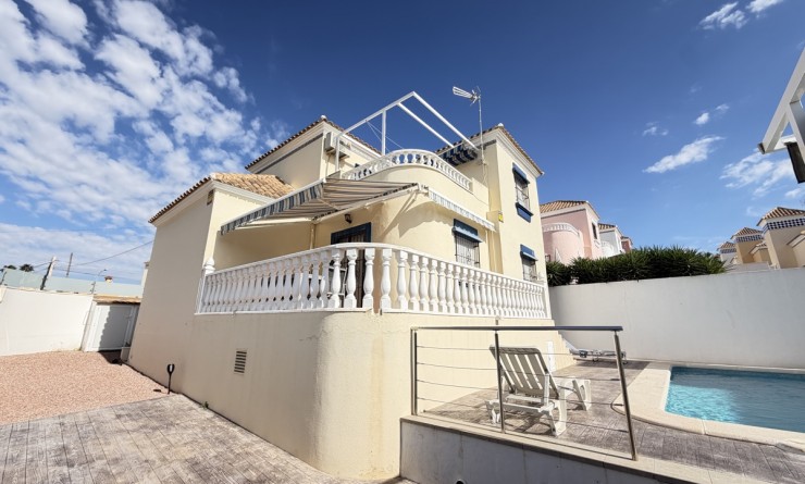 Revente - Villa - Villamartín